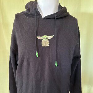 Din Grogu Baby Yoda Men's Black Hoodie Sweater Size Medium